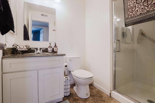 9881 Turtle Dove Ct, Elk Grove, CA 95624