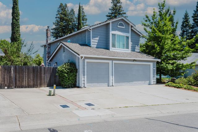 9881 Turtle Dove Ct, Elk Grove, CA 95624