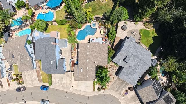 9881 Turtle Dove Ct, Elk Grove, CA 95624