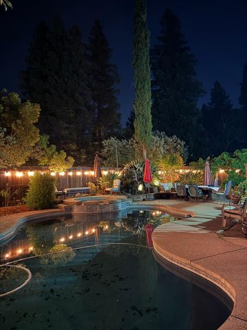 9881 Turtle Dove Ct, Elk Grove, CA 95624