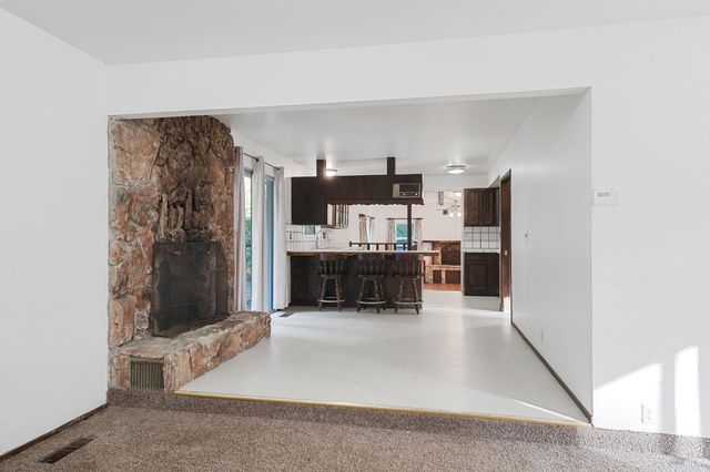 19701 Noyo Acres Dr, Fort Bragg, CA 95437