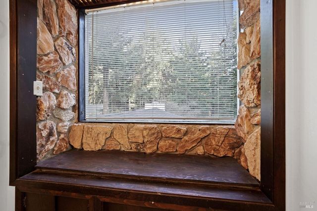 19701 Noyo Acres Dr, Fort Bragg, CA 95437