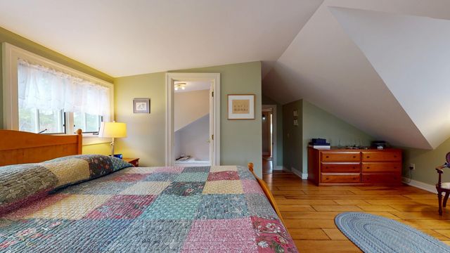 399 Pulp Mill Bridge Road, Weybridge, VT 05753