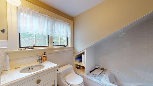 399 Pulp Mill Bridge Road, Weybridge, VT 05753