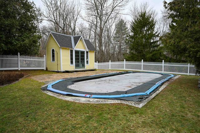 399 Pulp Mill Bridge Road, Weybridge, VT 05753