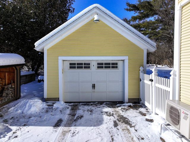 399 Pulp Mill Bridge Road, Weybridge, VT 05753