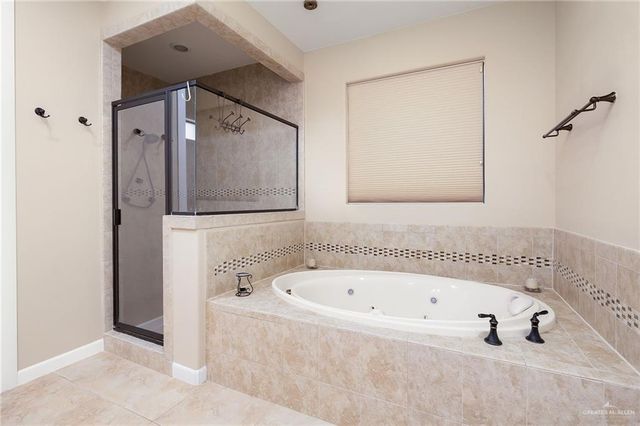 1228 E Agusta Avenue, Mcallen, TX 78503