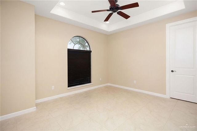 1228 E Agusta Avenue, Mcallen, TX 78503