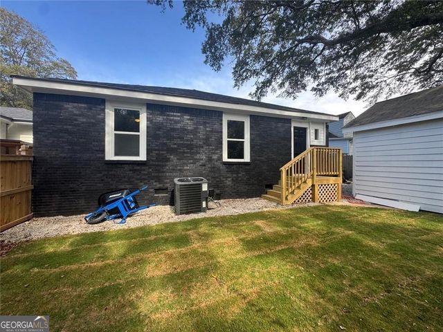 1332 Thurgood Street SW, Atlanta, GA 30314