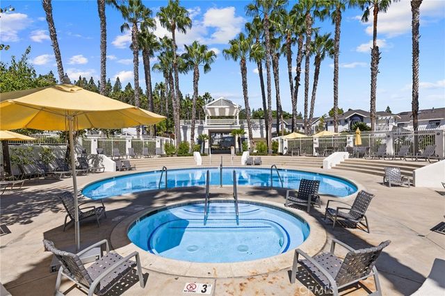 91 Carlsbad, Aliso Viejo, CA 92656