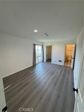 630 The Village 117, Redondo Beach, CA 90277