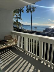 630 The Village 117, Redondo Beach, CA 90277