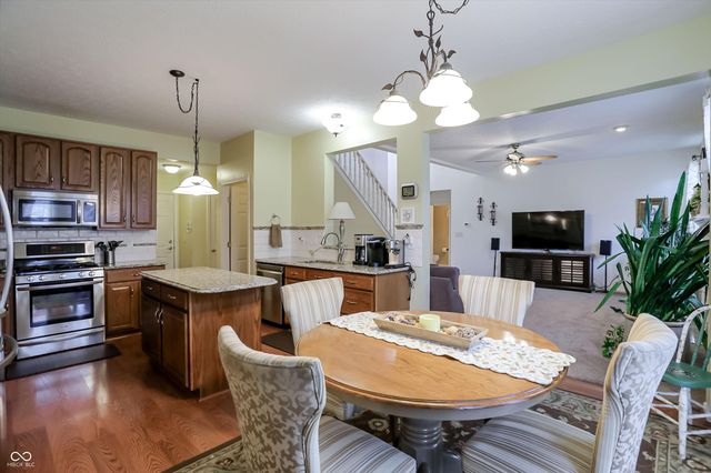 14398 Harrison Parkway, Fishers, IN 46038