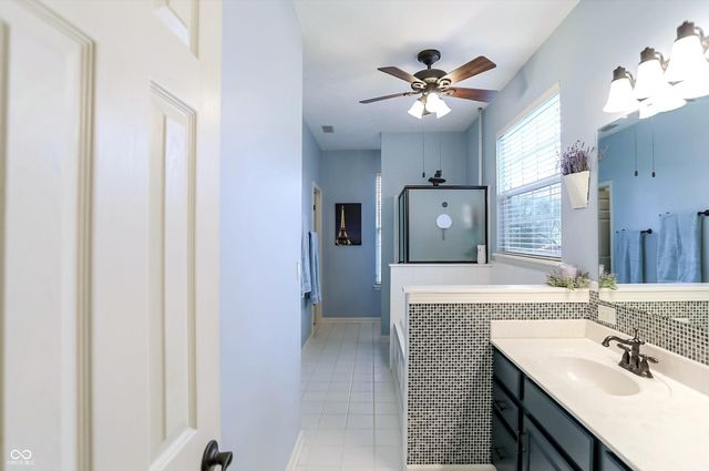 14398 Harrison Parkway, Fishers, IN 46038