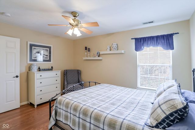 14398 Harrison Parkway, Fishers, IN 46038