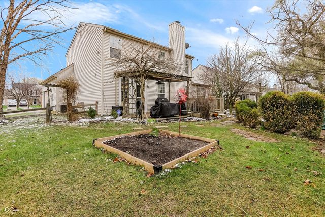 14398 Harrison Parkway, Fishers, IN 46038