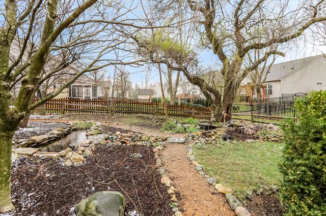 14398 Harrison Parkway, Fishers, IN 46038