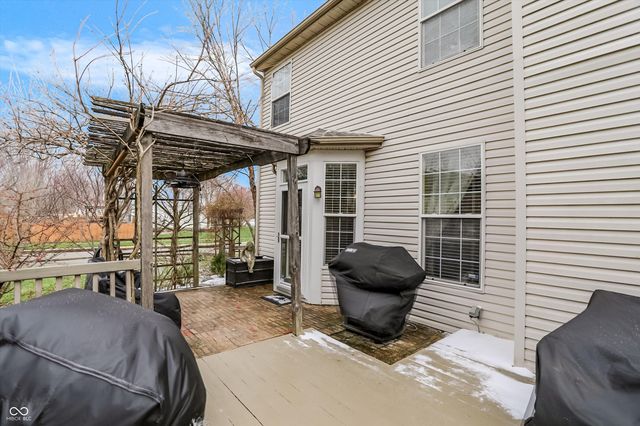 14398 Harrison Parkway, Fishers, IN 46038