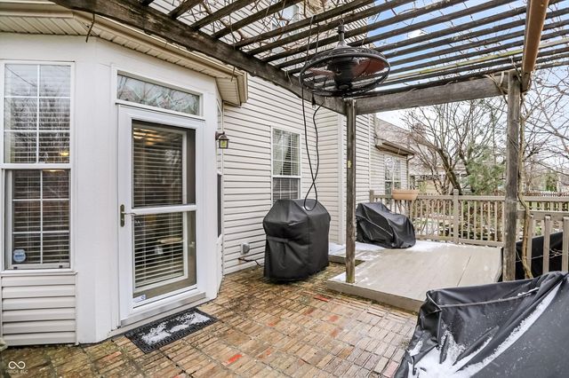 14398 Harrison Parkway, Fishers, IN 46038