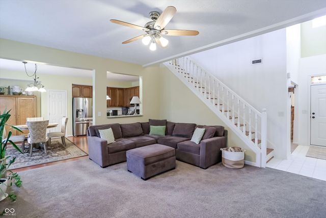 14398 Harrison Parkway, Fishers, IN 46038