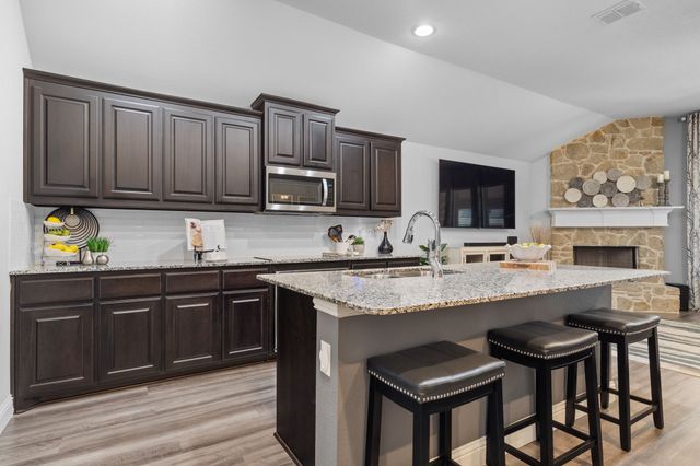 3724 Ranchers Ridge, Krum, TX 76249