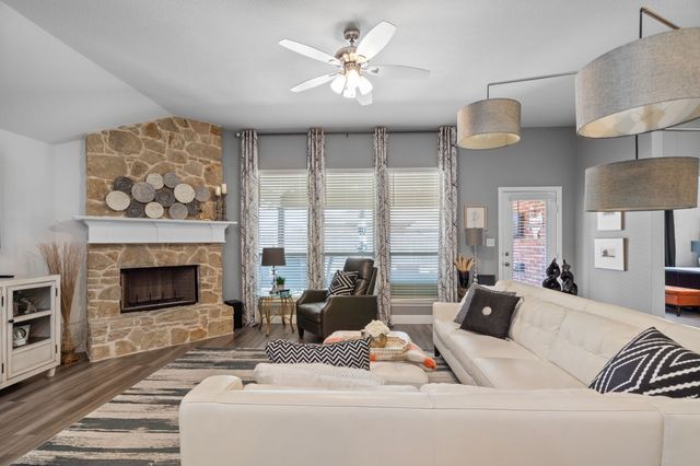 3724 Ranchers Ridge, Krum, TX 76249