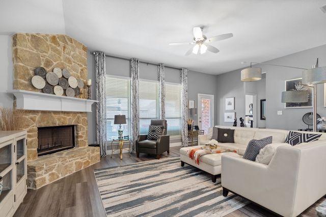 3724 Ranchers Ridge, Krum, TX 76249