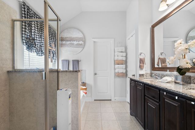 3724 Ranchers Ridge, Krum, TX 76249