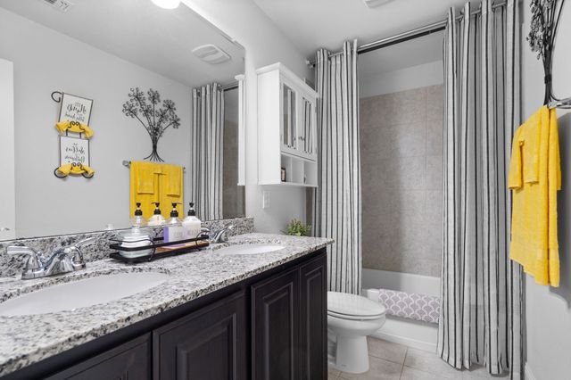 3724 Ranchers Ridge, Krum, TX 76249