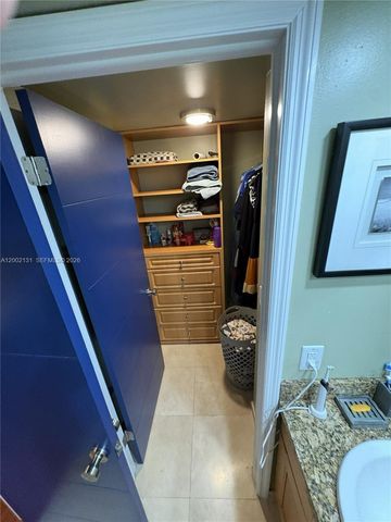 6530 Kendale Lakes Dr 1303, Miami, FL 33183