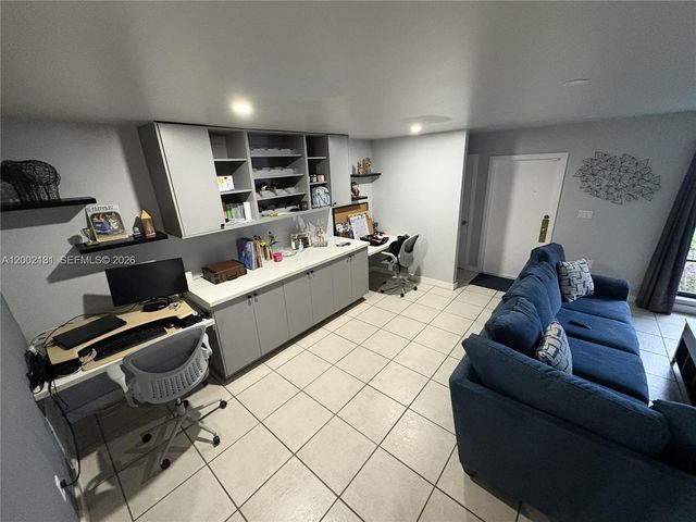 6530 Kendale Lakes Dr 1303, Miami, FL 33183