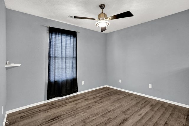 6403 Colonnade Court, Indianapolis, IN 46237