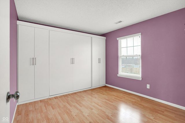 6403 Colonnade Court, Indianapolis, IN 46237