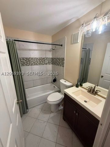 20861 NW 3rd Ln 20861, Pembroke Pines, FL 33029