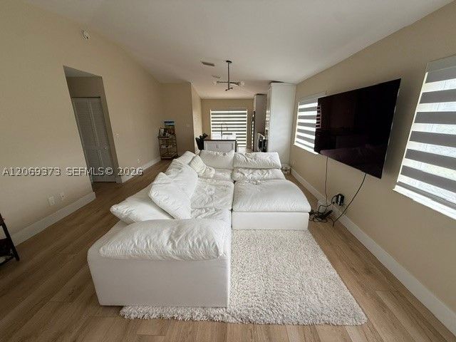 20861 NW 3rd Ln 20861, Pembroke Pines, FL 33029