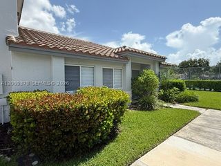 20861 NW 3rd Ln 20861, Pembroke Pines, FL 33029
