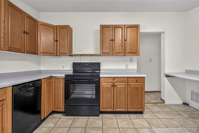 108 N White Oak Street, Desloge, MO 63601
