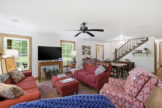 376, 378, 384 Shugars Hill Road, Liberty, KY 42539