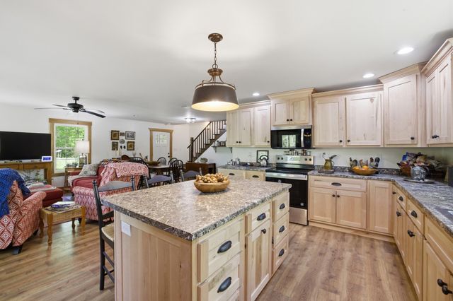 376, 378, 384 Shugars Hill Road, Liberty, KY 42539