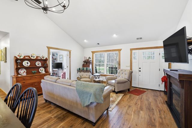 376, 378, 384 Shugars Hill Road, Liberty, KY 42539