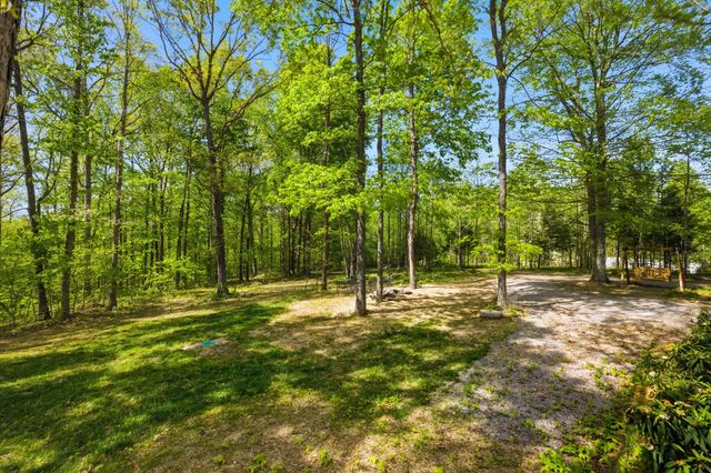 376, 378, 384 Shugars Hill Road, Liberty, KY 42539