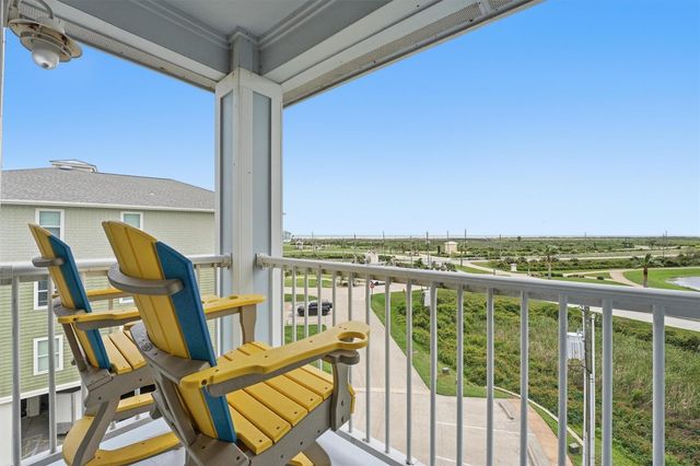 26550 Mangrove Drive 303, Galveston, TX 77554