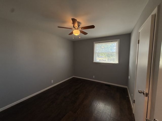3254 Hinkle Dr, Nashville, TN 37218
