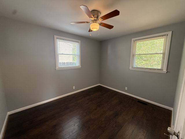 3254 Hinkle Dr, Nashville, TN 37218