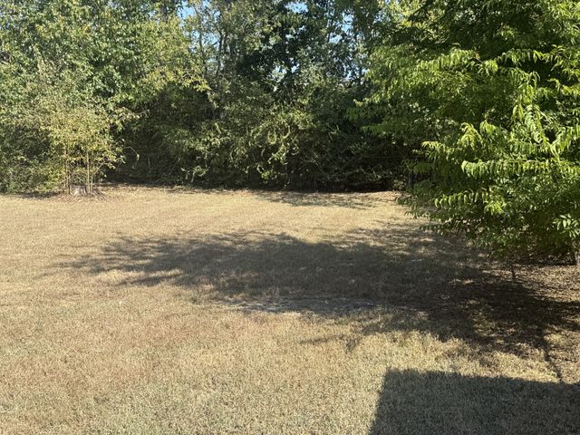 3254 Hinkle Dr, Nashville, TN 37218