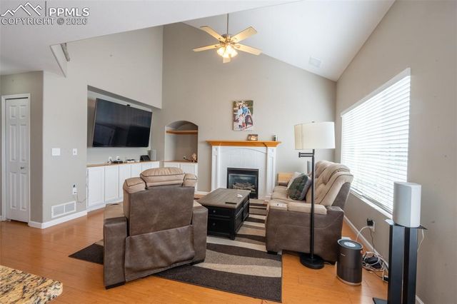 389 Oxbow Drive, Monument, CO 80132