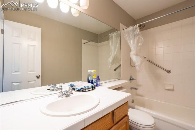 389 Oxbow Drive, Monument, CO 80132