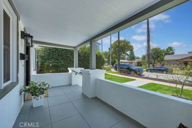 527 University Place, Redlands, CA 92374
