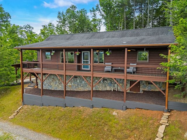 815 Smokey Hollow Drive, Murphy, NC 28906