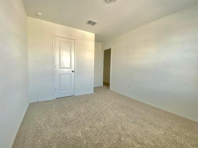 12320 Silversmith LN, Mustang Ridge, TX 78610